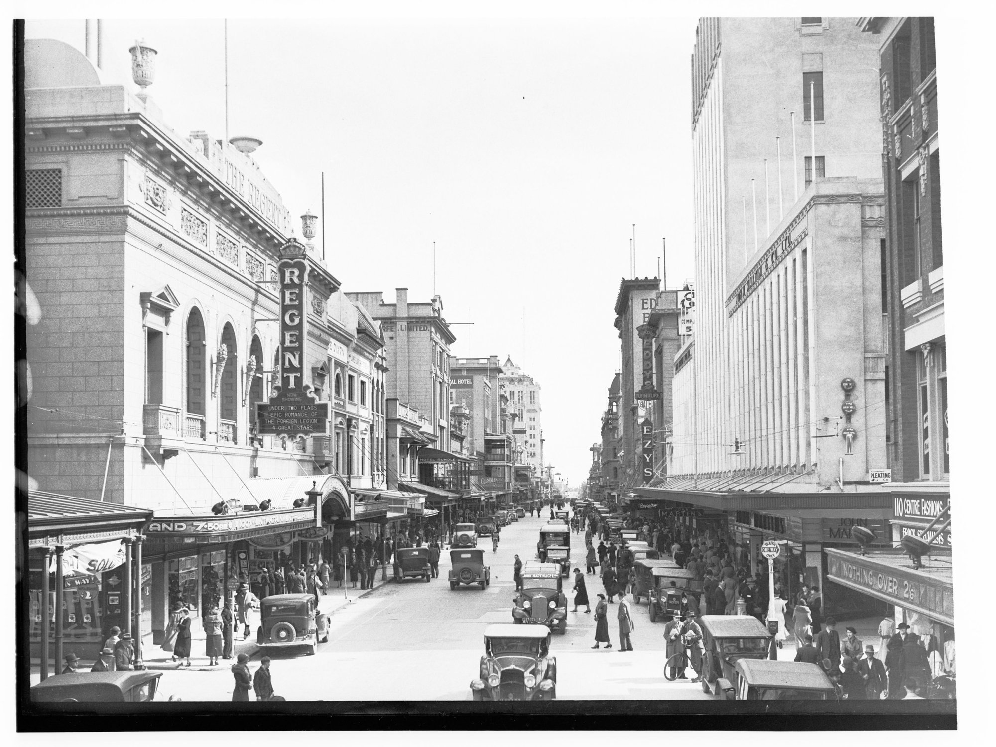 Rundle Street looking west - showing automobiles