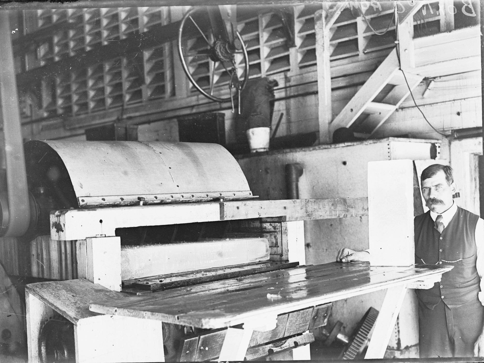 Manufacturing Ice,  Export Department, Morphett Street, Adelaide, c.1911