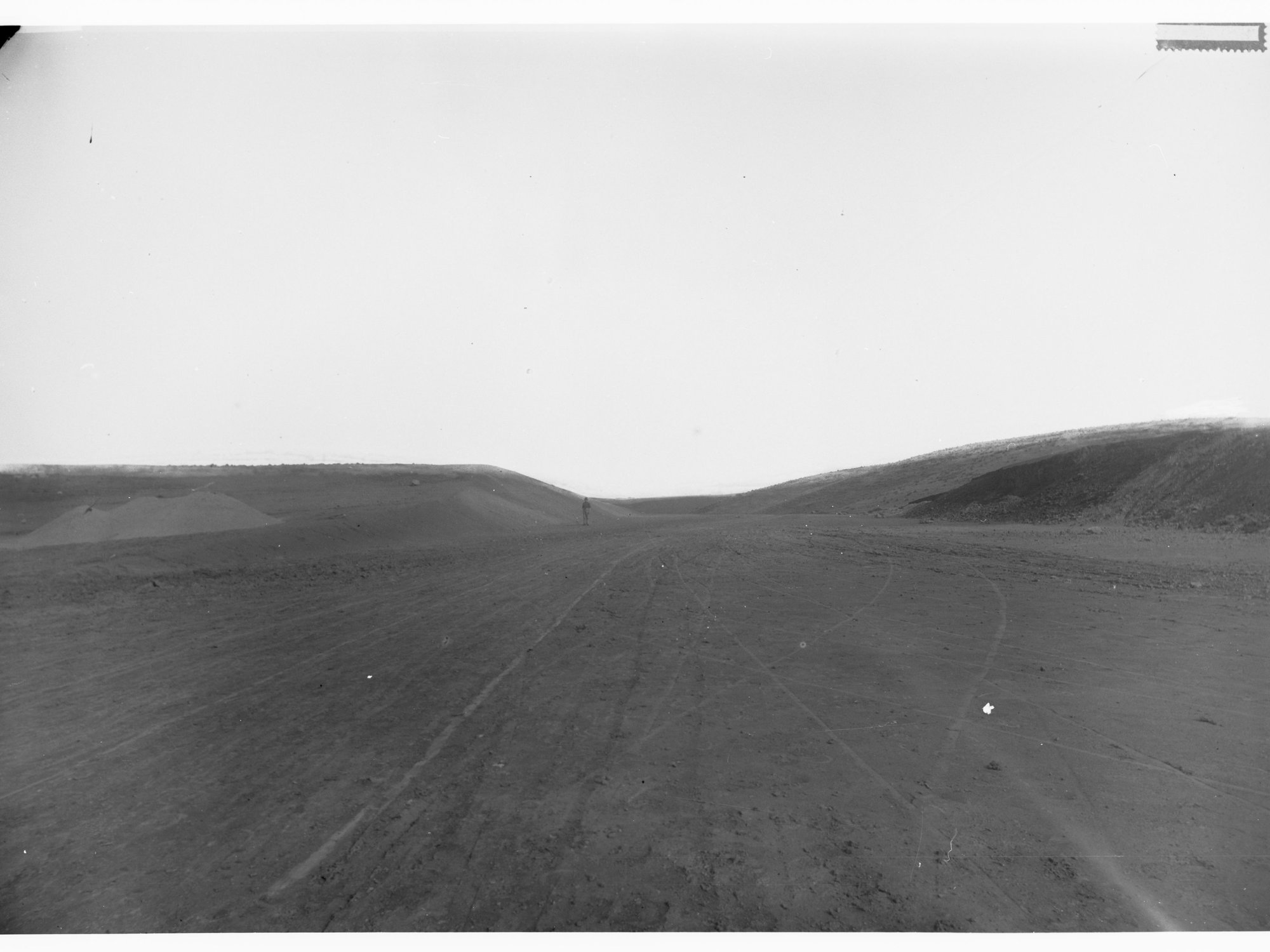 Bundaleer Reservoir - showing hill in background