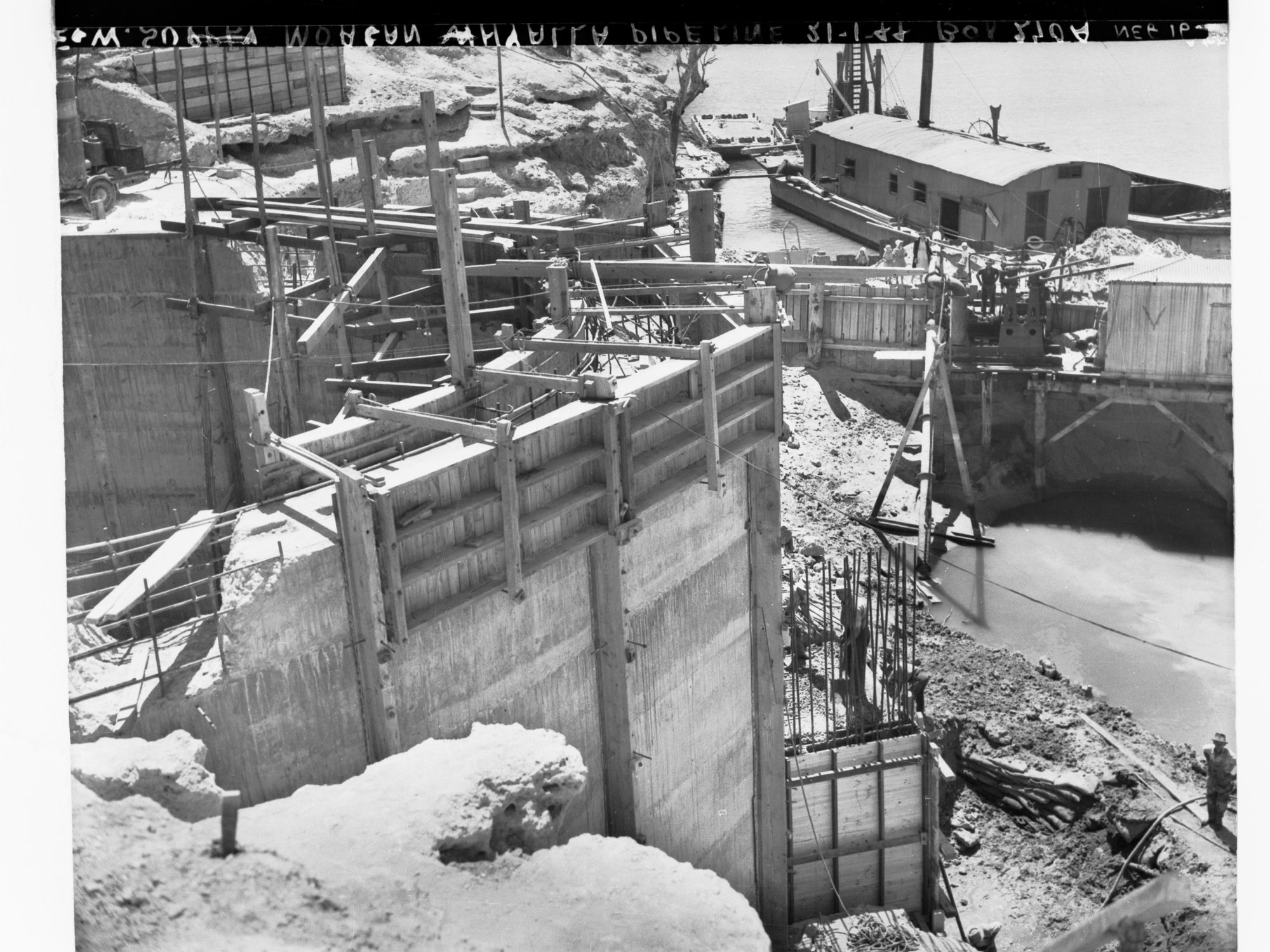 Constructing pumping station at Morgan for the Morgan-Whyalla Pipeline