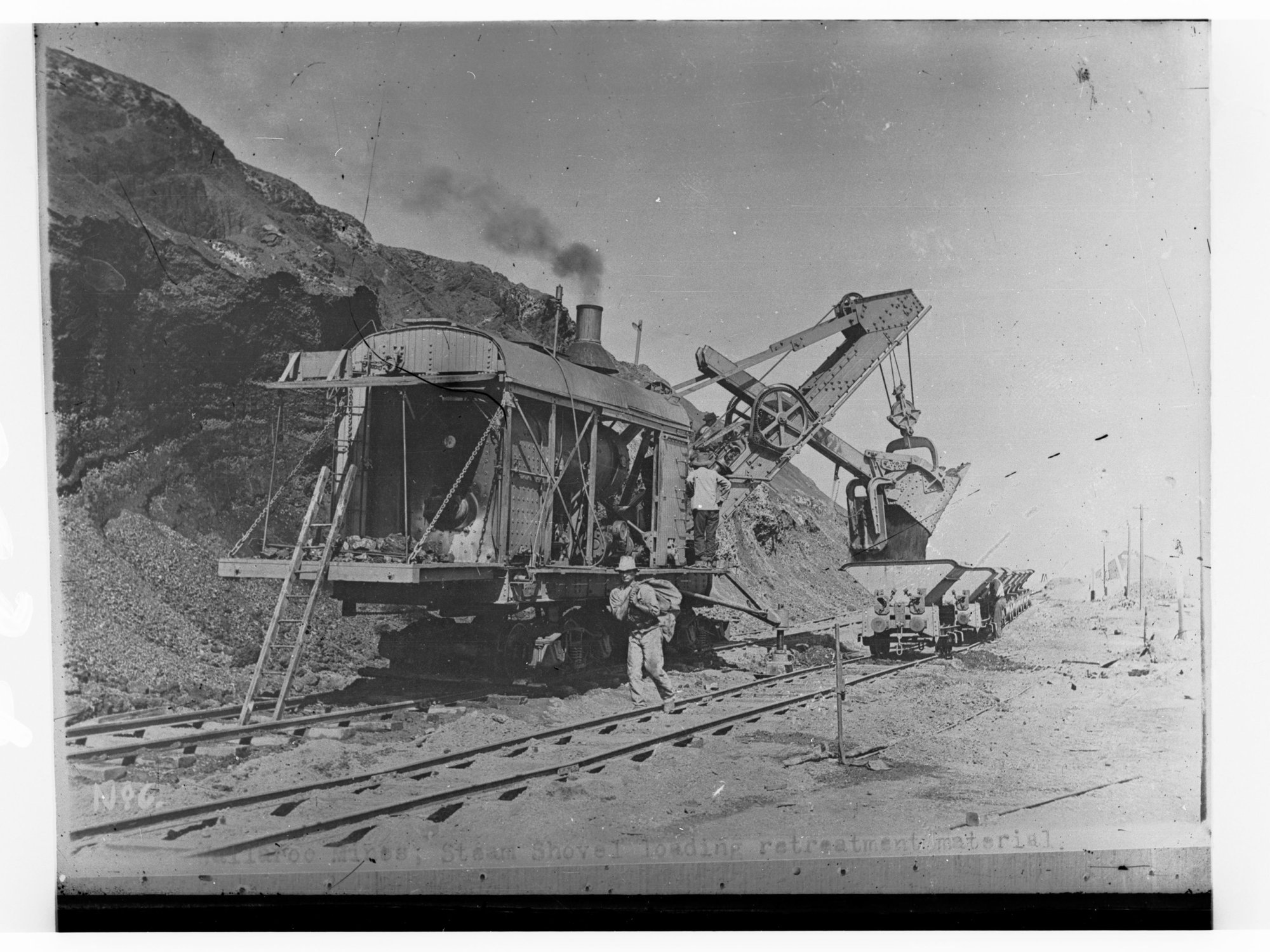Wallaroo Mines - Steam Shovel Loading Re-Treatment Material