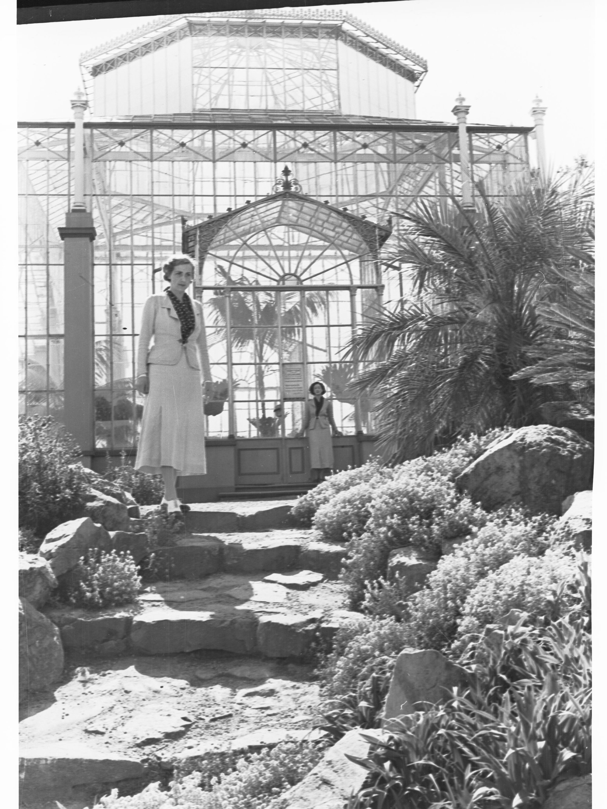 Botanic Gardens Showing Greenhouse and Two Women