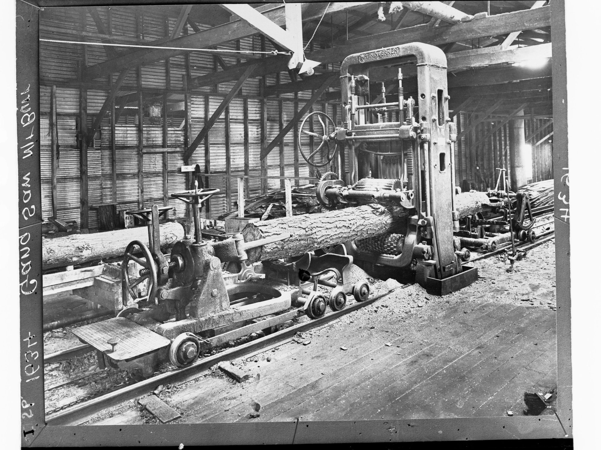 Gang Saw Mount Burr Mill