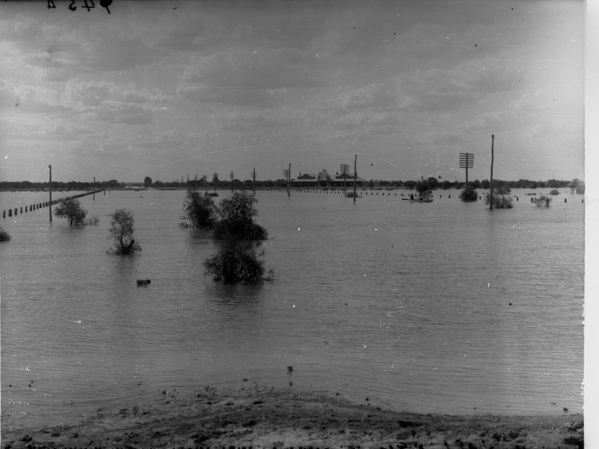 Renmark during floods
