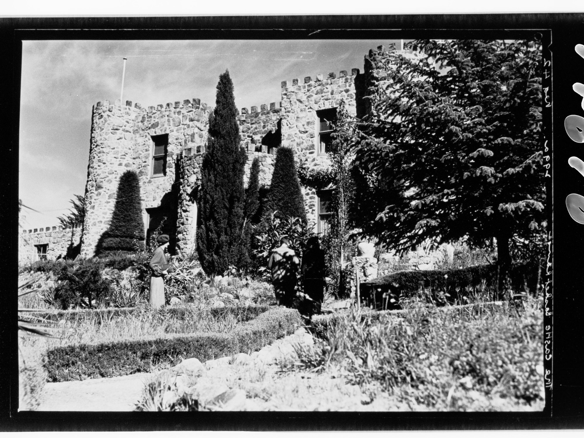 The Castle', Basket Range