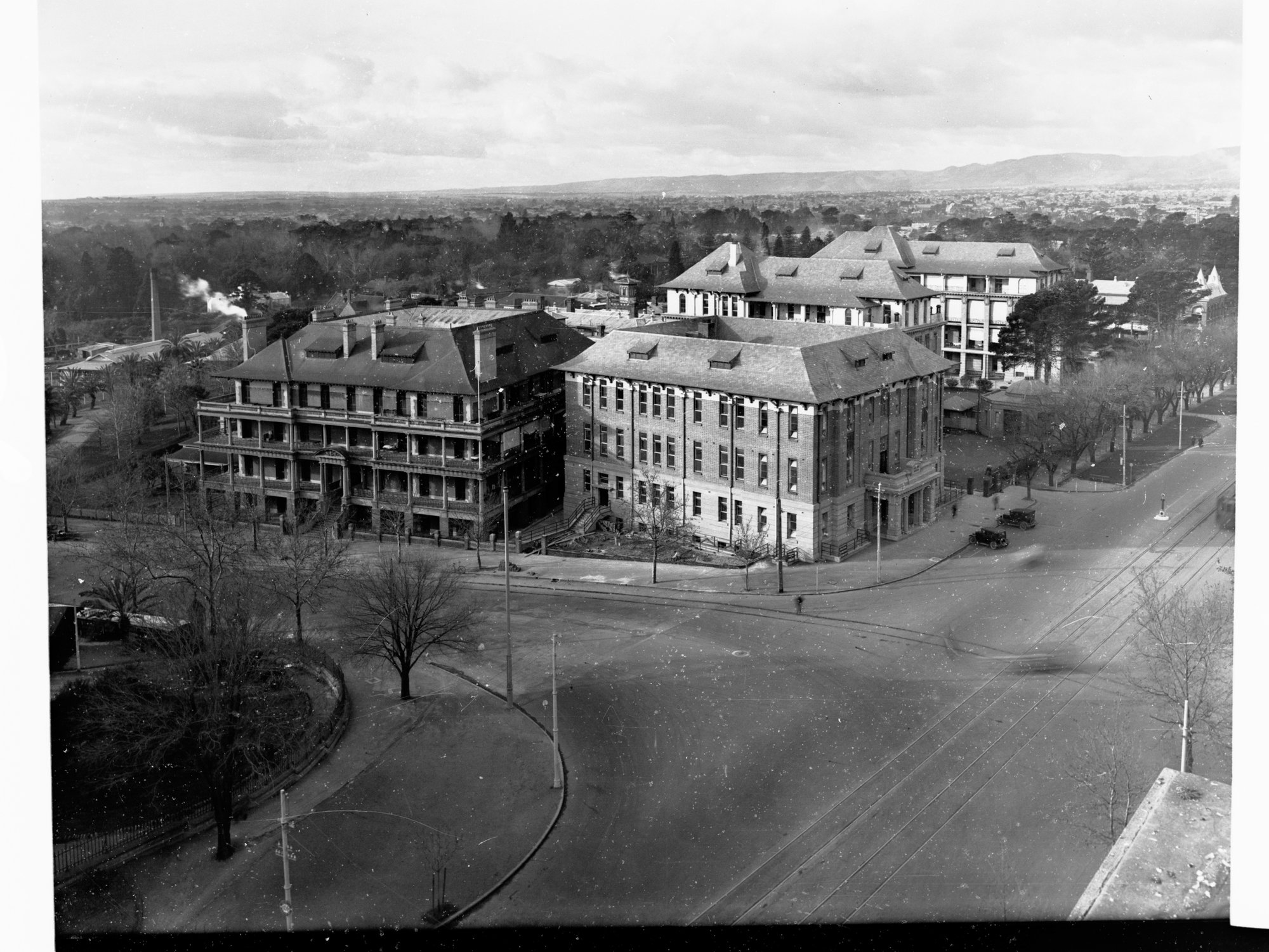 Buildings, Adelaide Hospital, mid 1930s