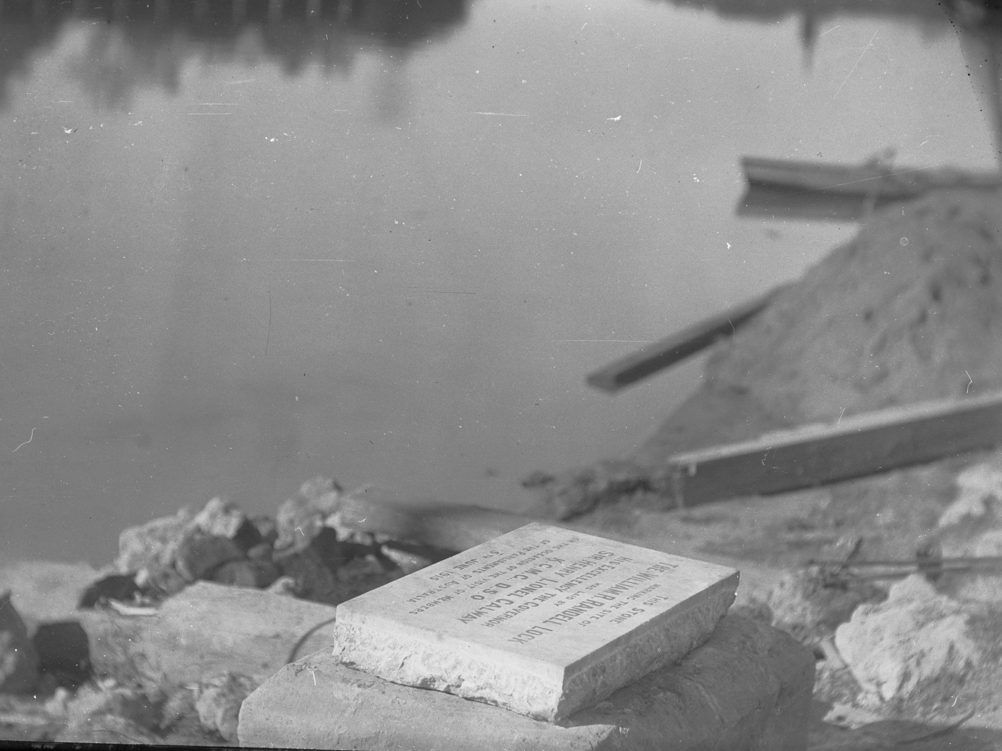 Blanchetown,  Lock 1 foundation commemorative stone 