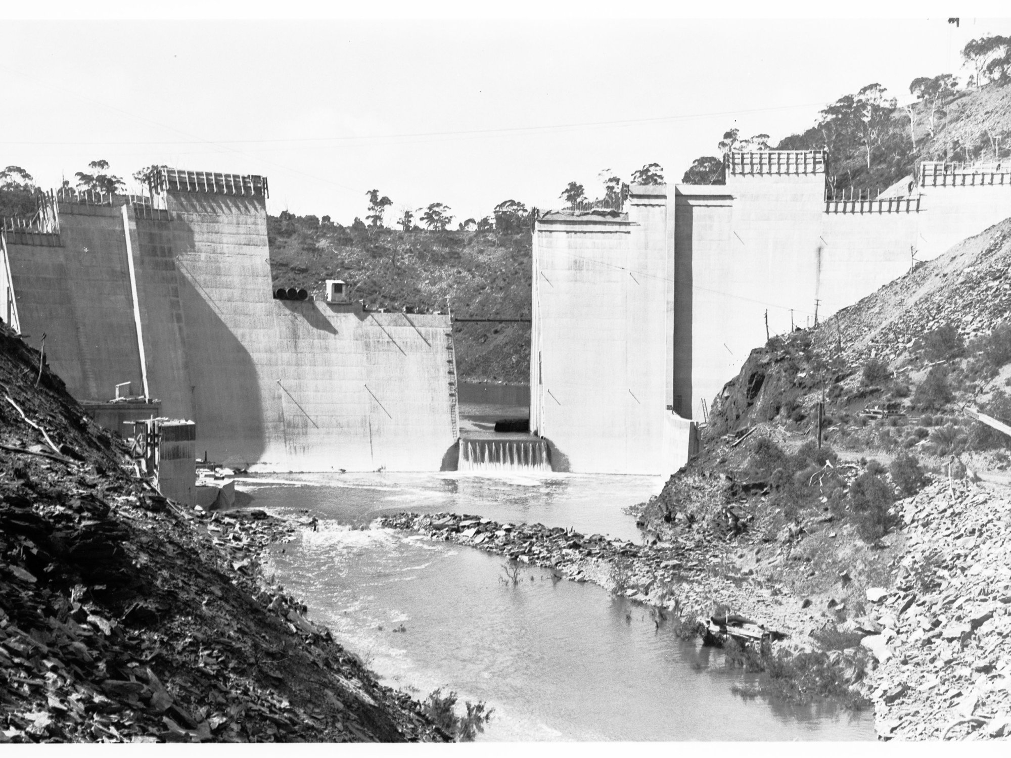 Construction of Mount Bold Reservoir - under construction in 1935