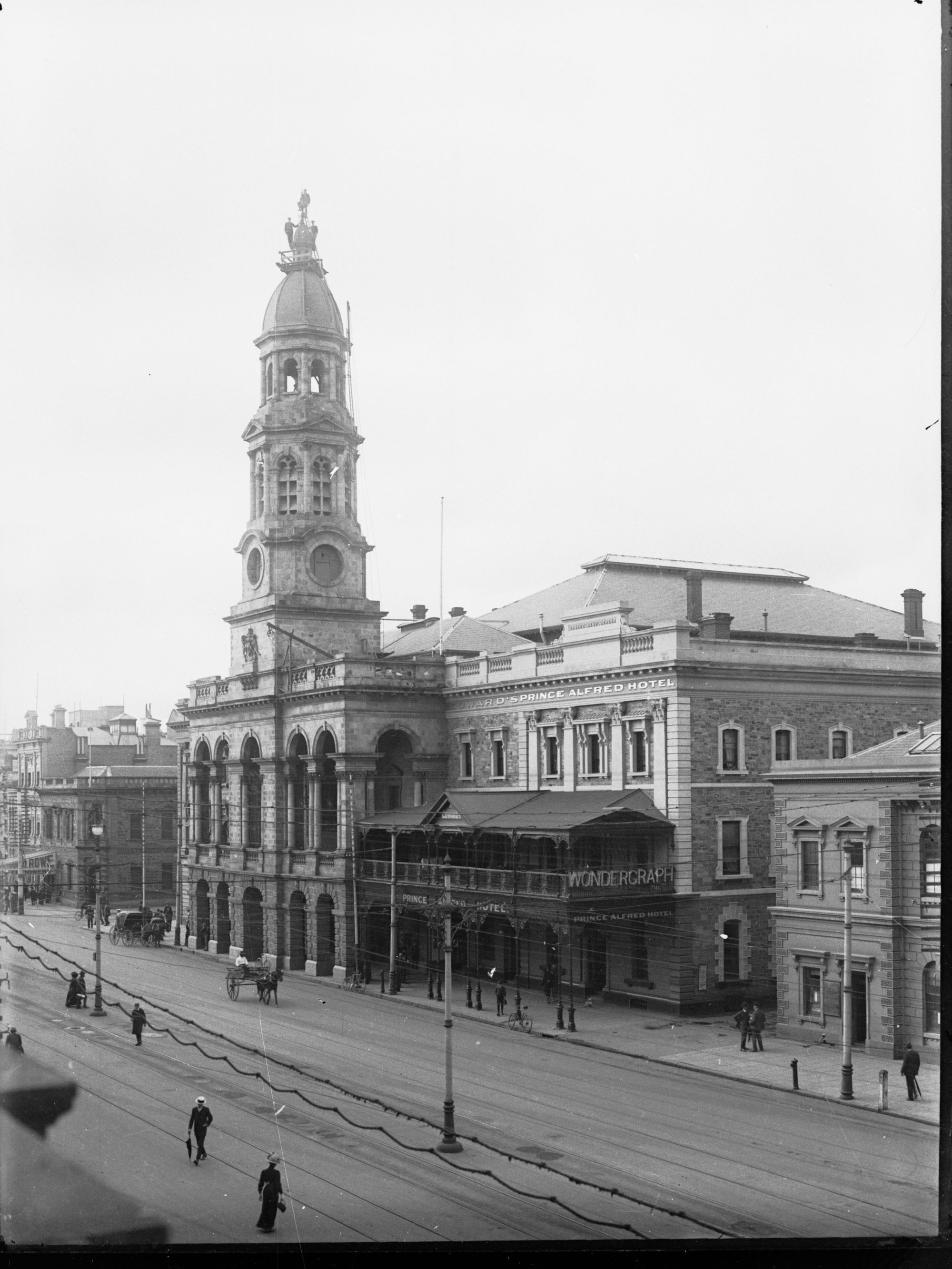 Adelaide Town Hall,  King William Street