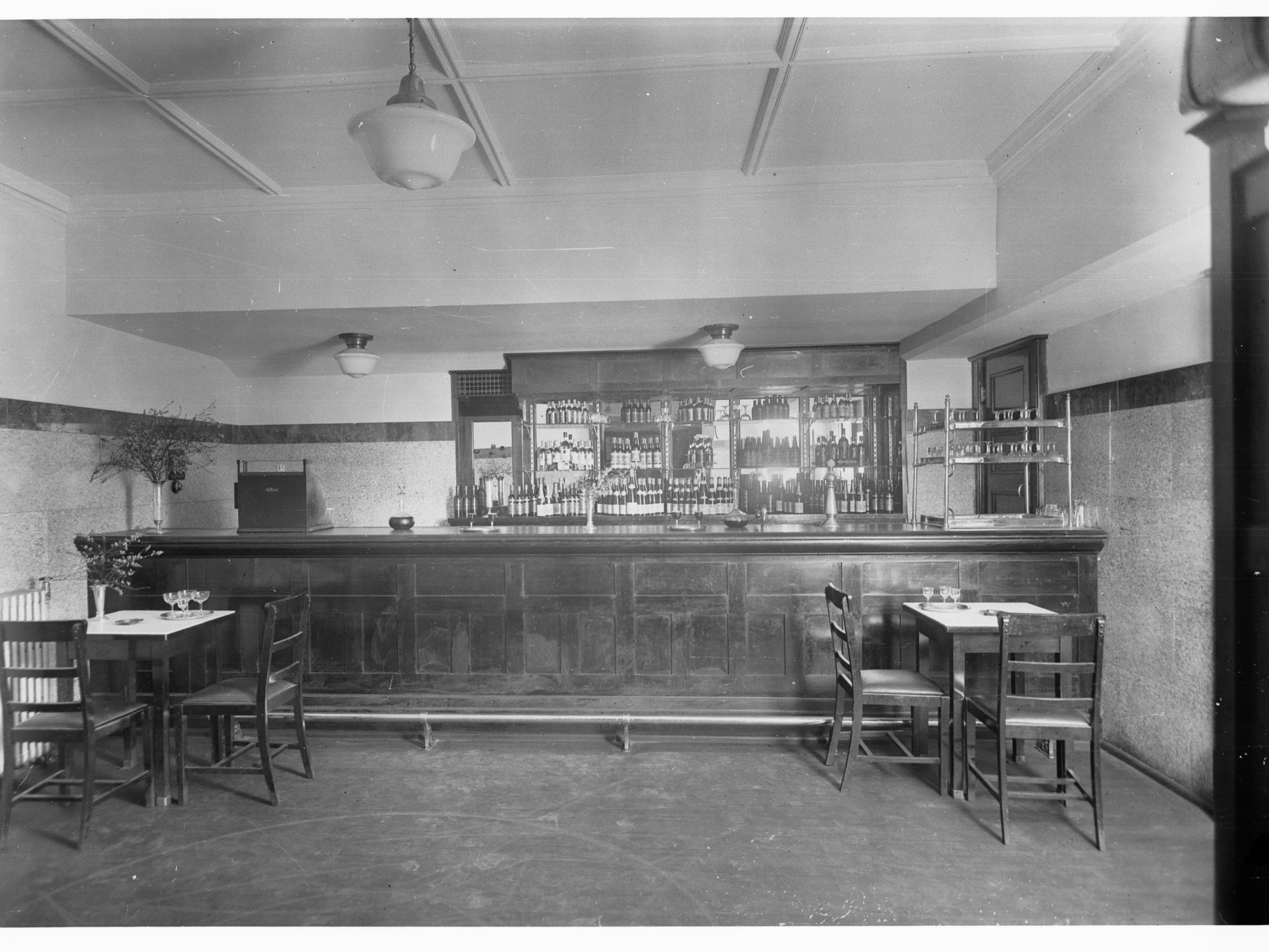 Wine Saloon Adelaide Railway Station