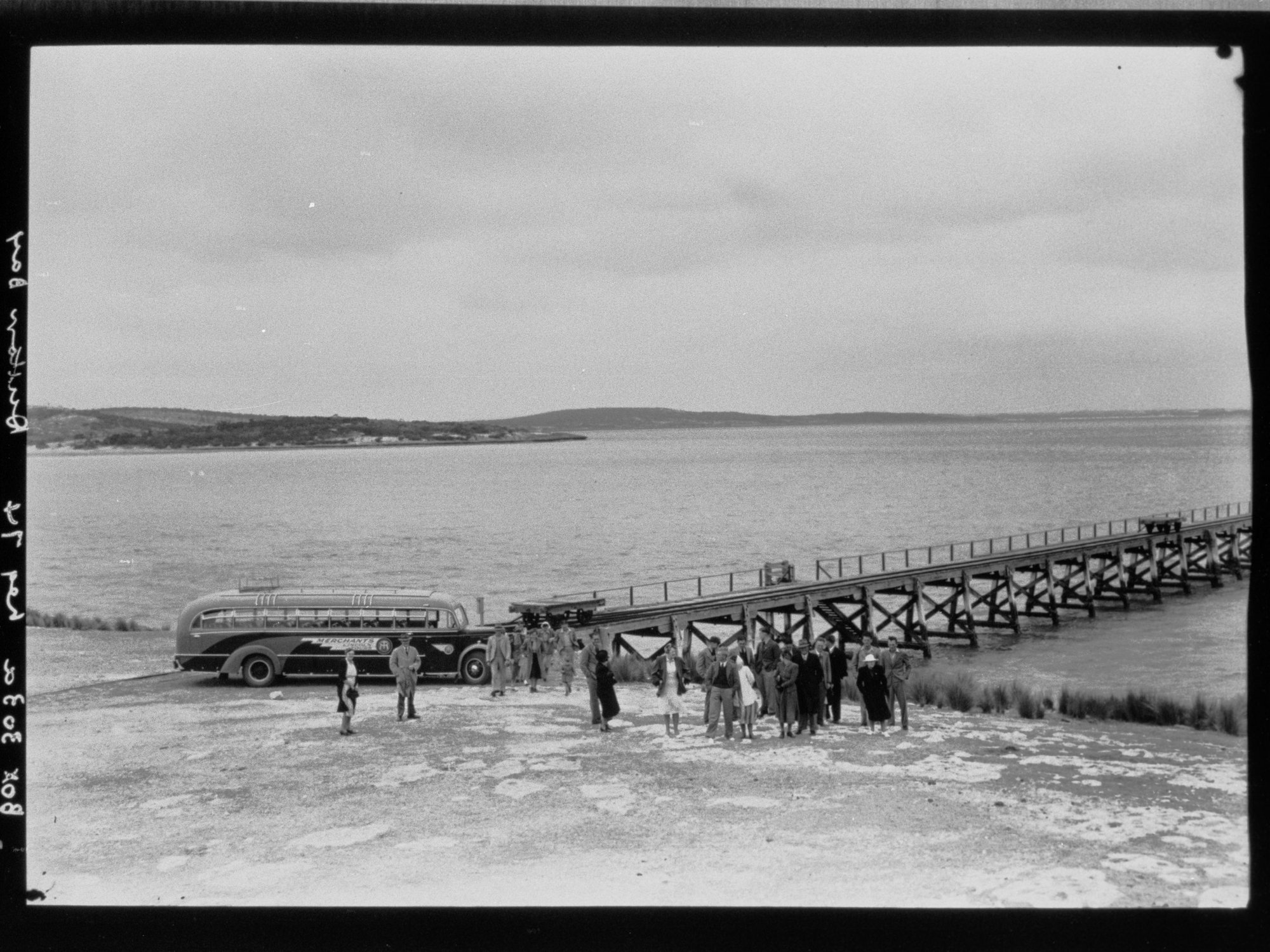 Dutton Bay - tour bus in front of jetty