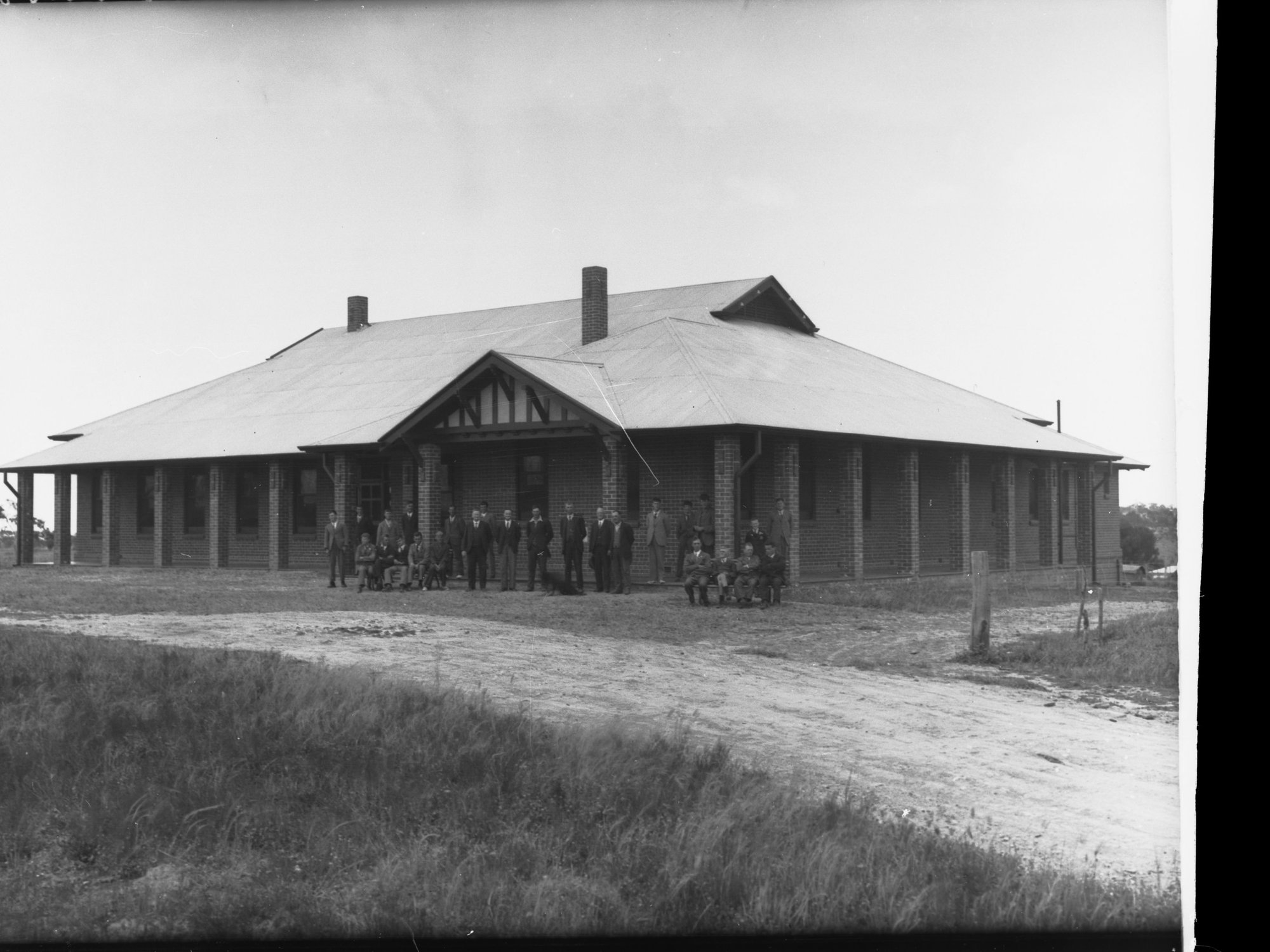 Men at Minda Home's Craigburn Farm, 1936