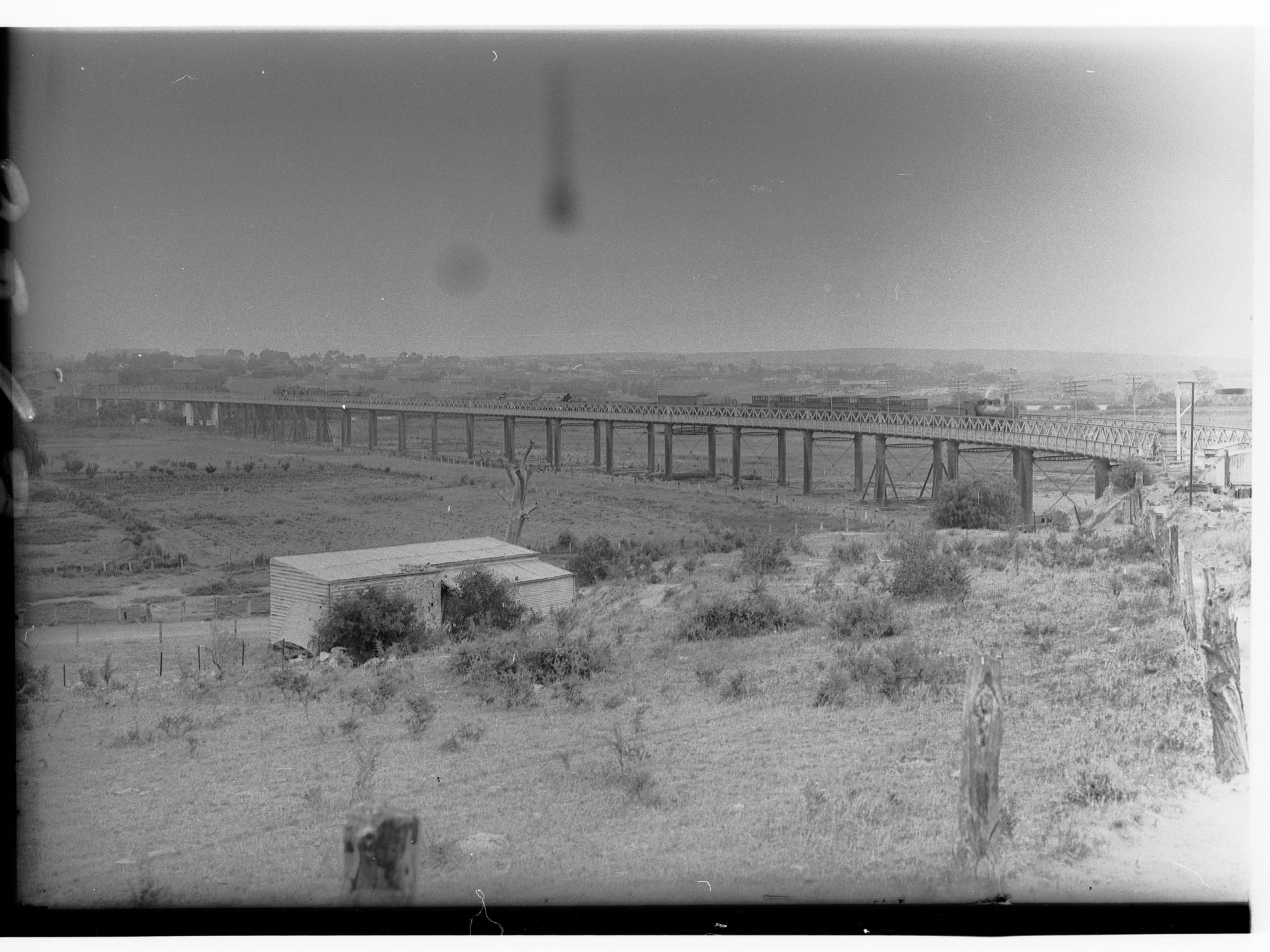 The first bridge at Murray Bridge