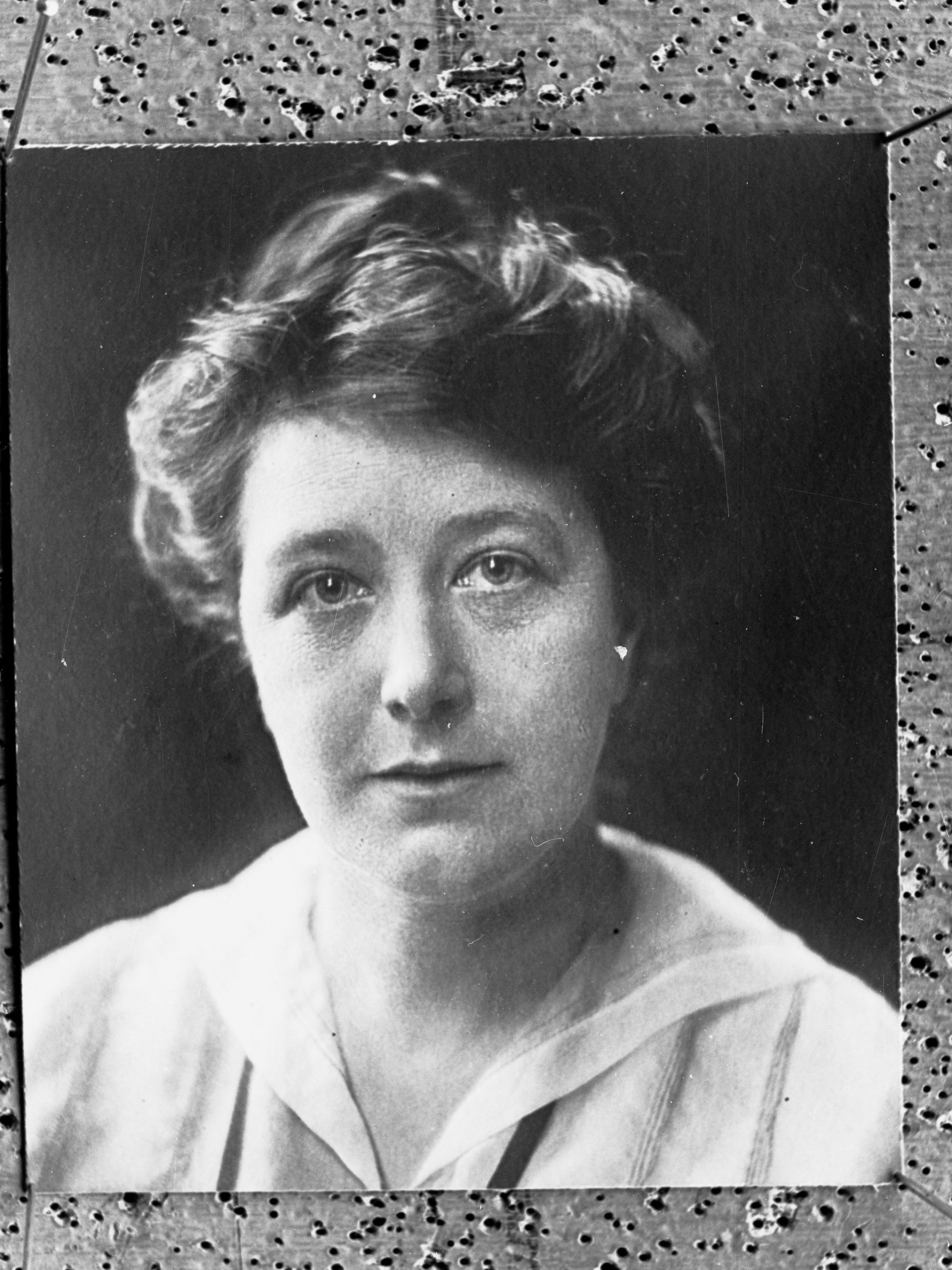 Mrs H Vaughan,  no information recorded