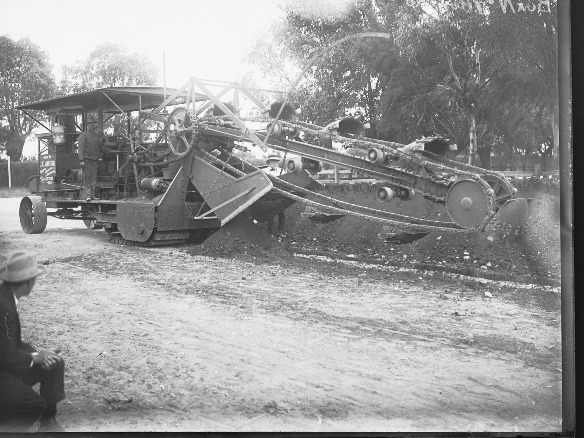 Excavator at work, Alberton and Cowandilla