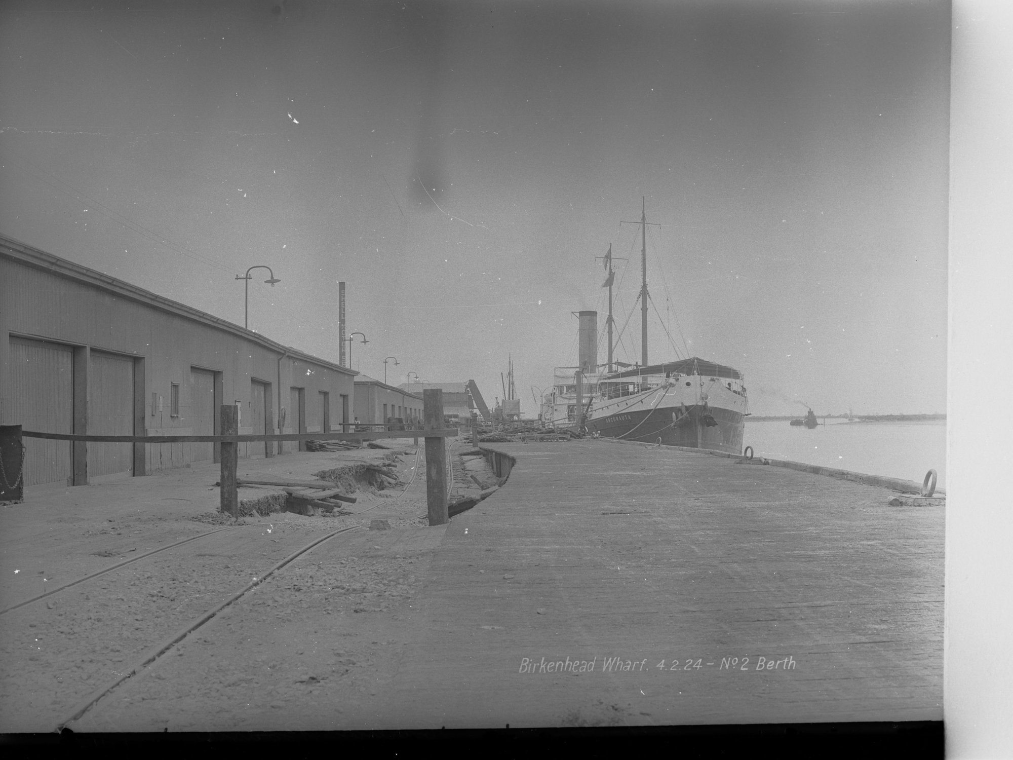 Birkenhead Wharf No. 2 Berth - shows steamship Argonauta berthed at wharf