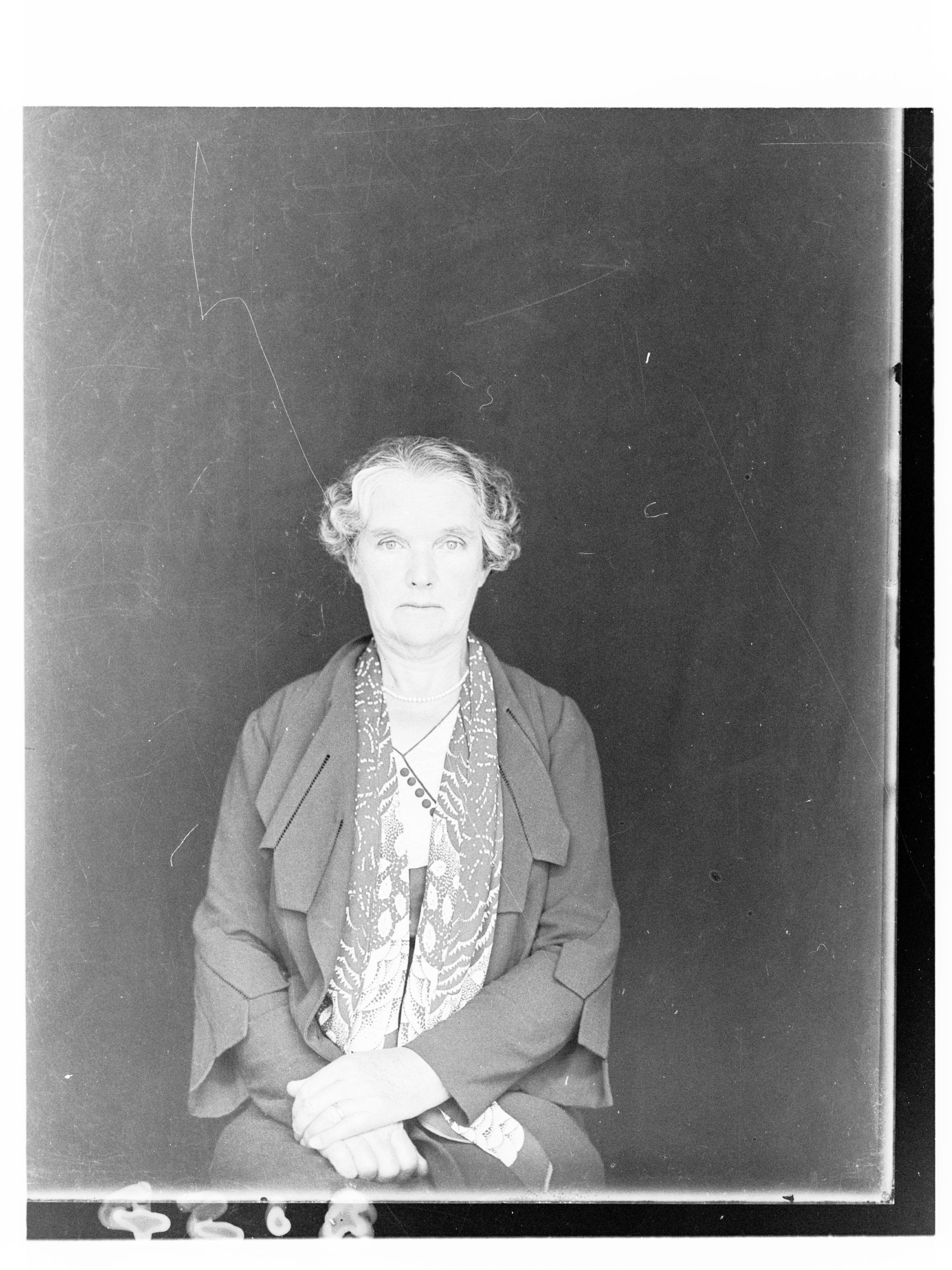 Portrait of a Woman - unidentified, no information recorded