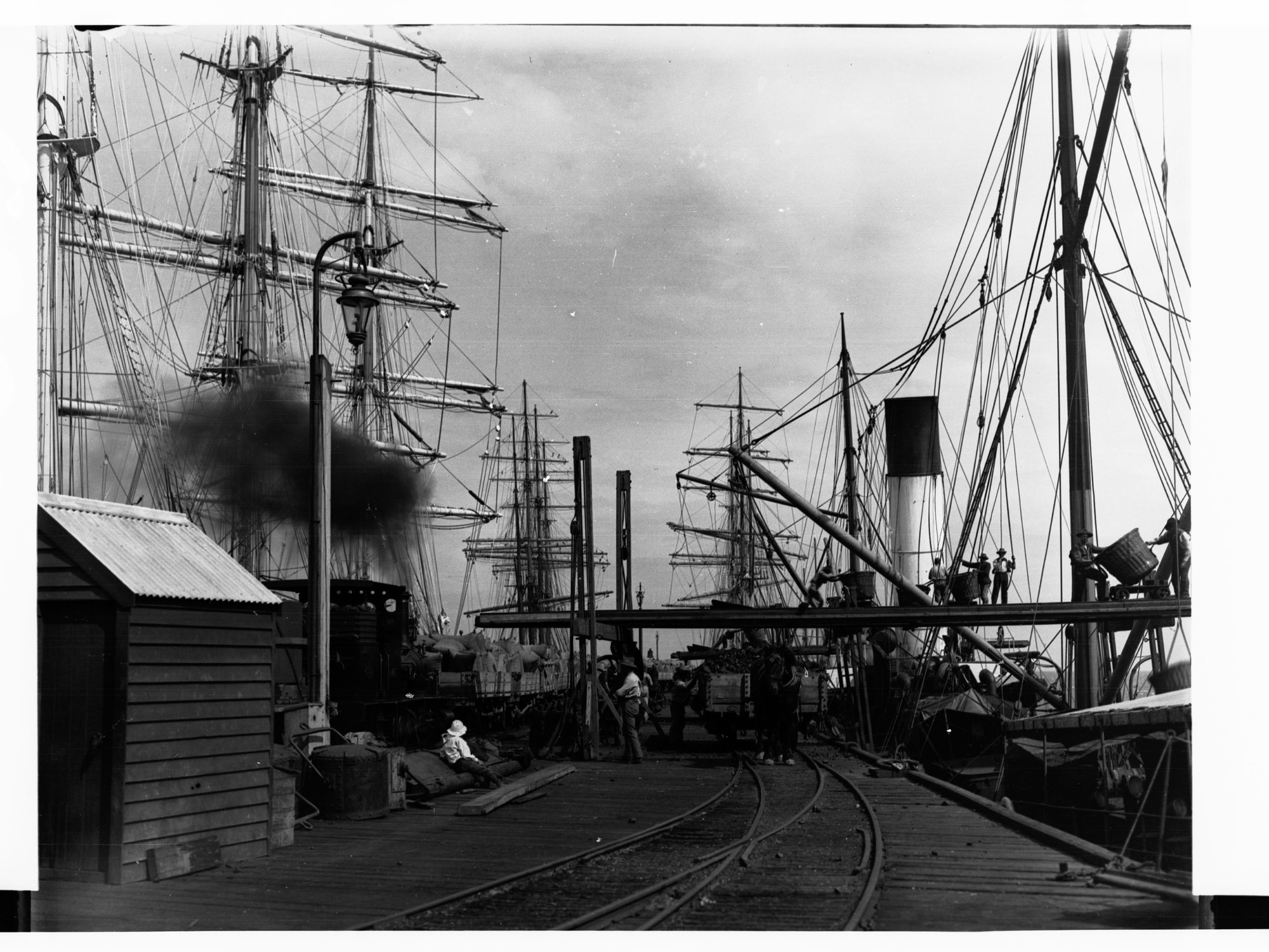 Loading Wheat on Wallaroo Jetty