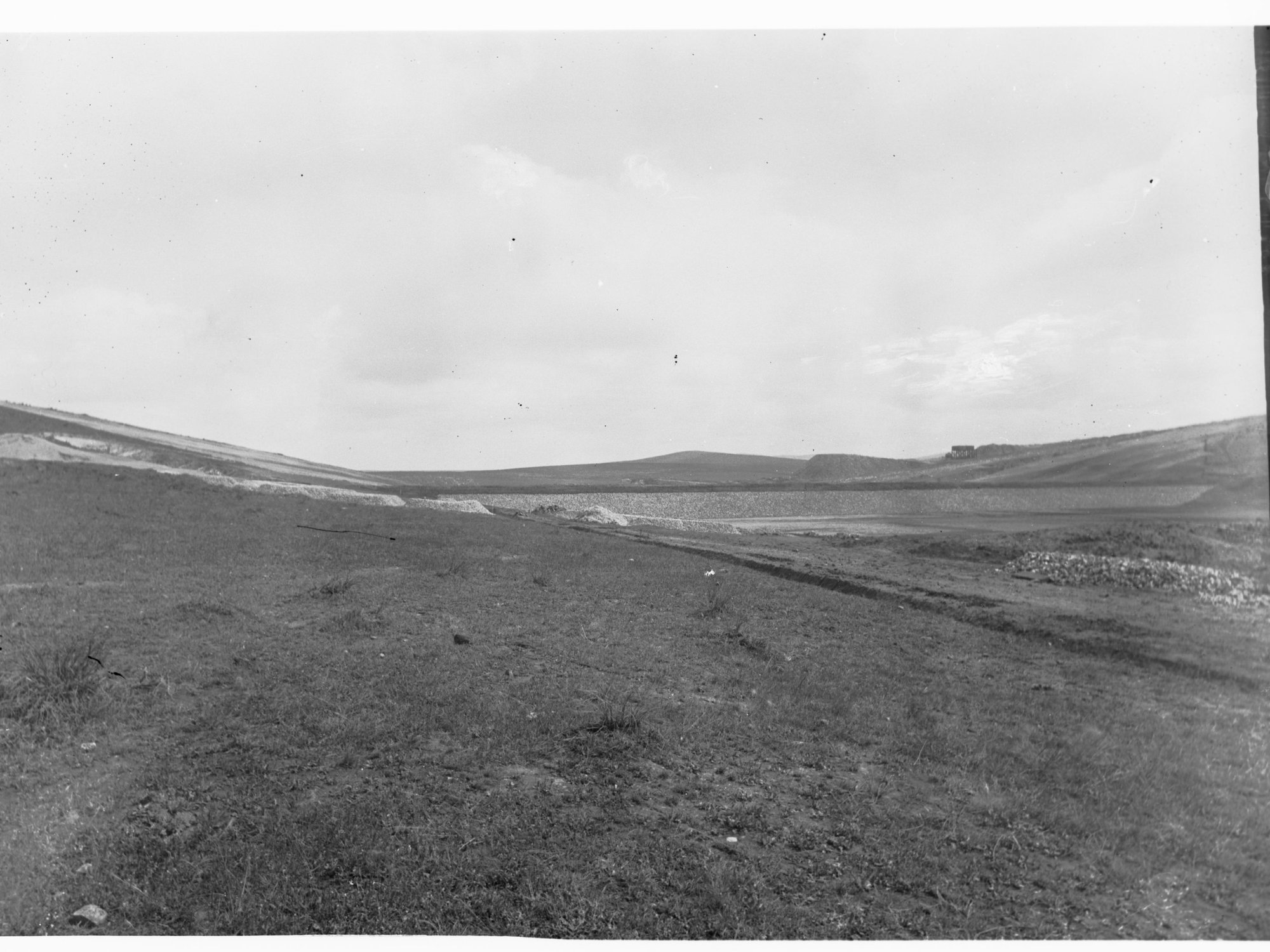 Bundaleer Reservoir Construction, c1898
