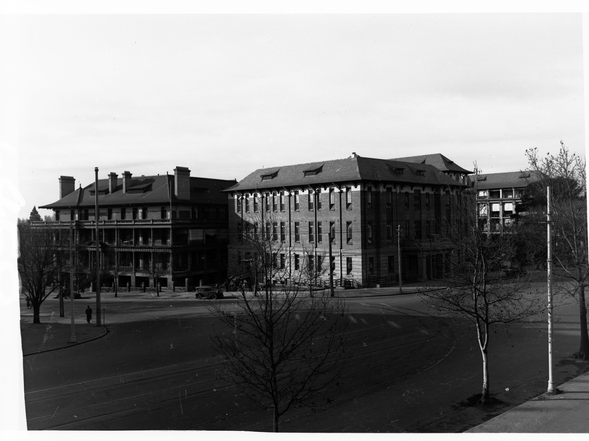 Nurses accommodation and outpatients building, Adelaide Hospital, 1935