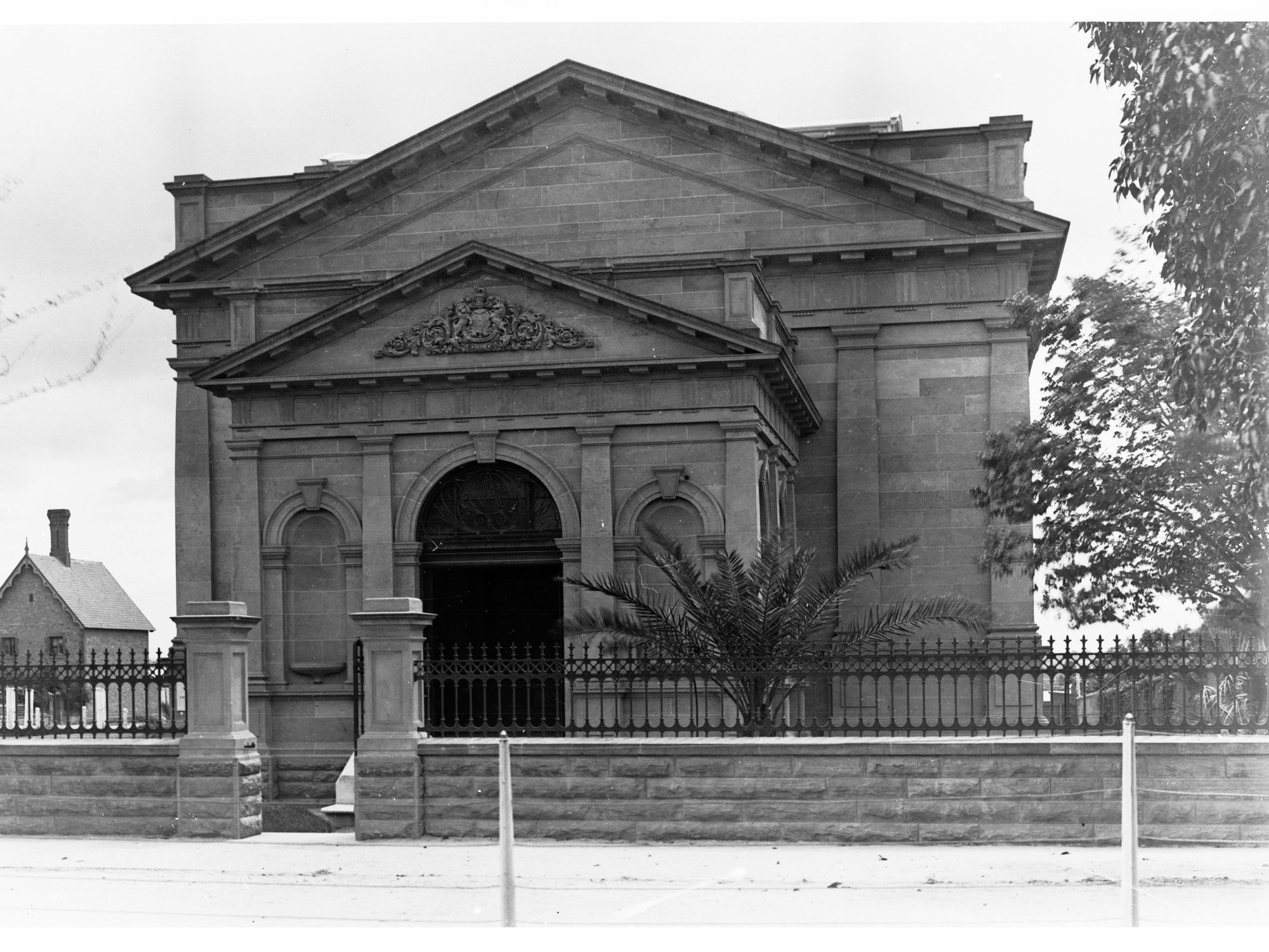 Art Gallery of SA Showing Fence and Small Palm Tree in Front