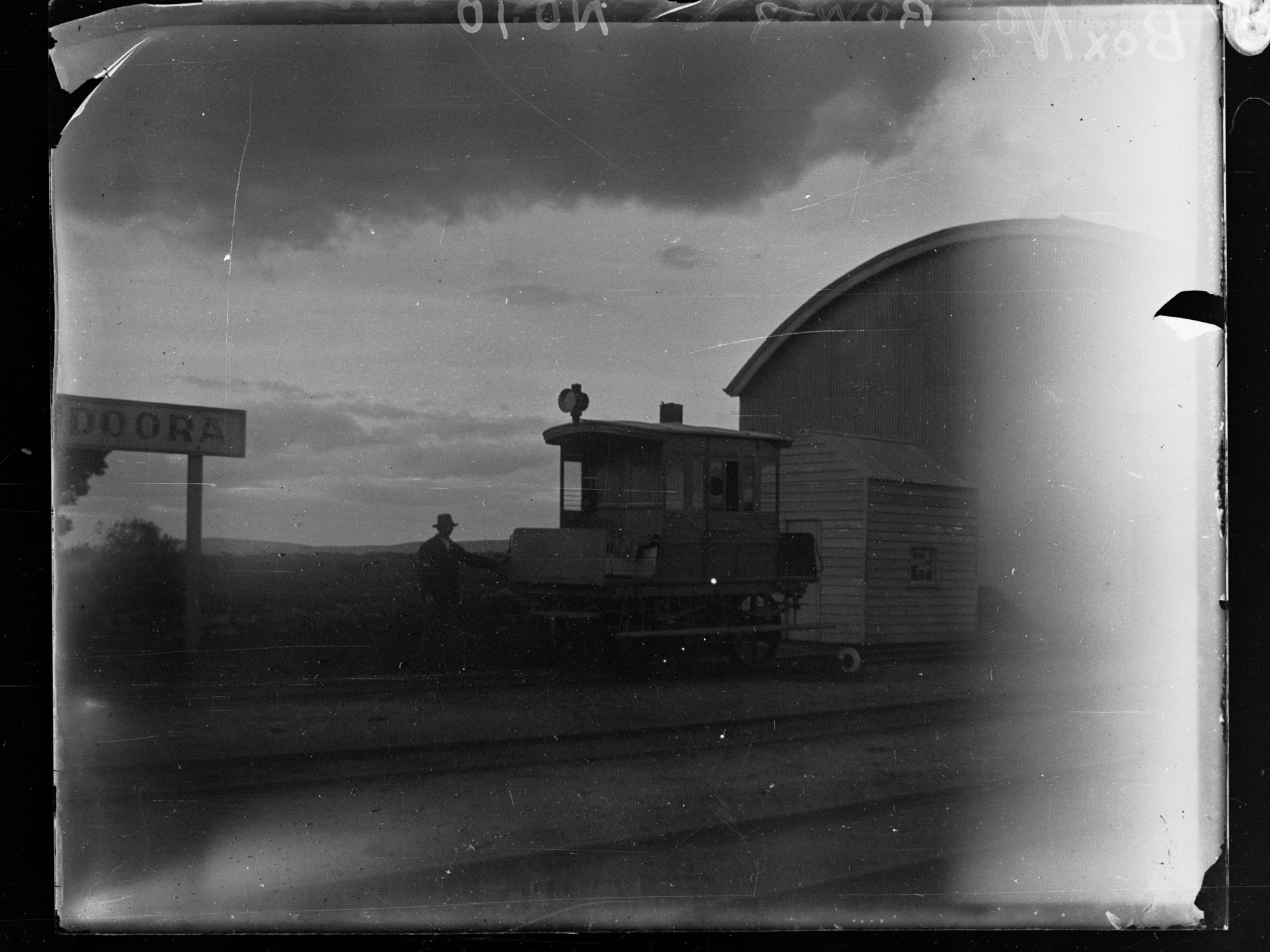 Mundoora Railway station 