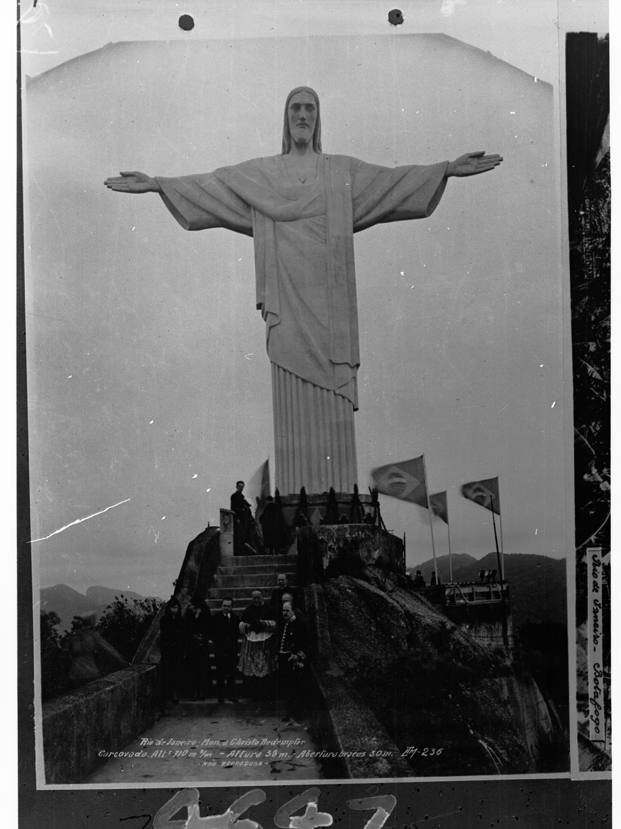 Statue of Jesus Christ in Rio De Janeiro