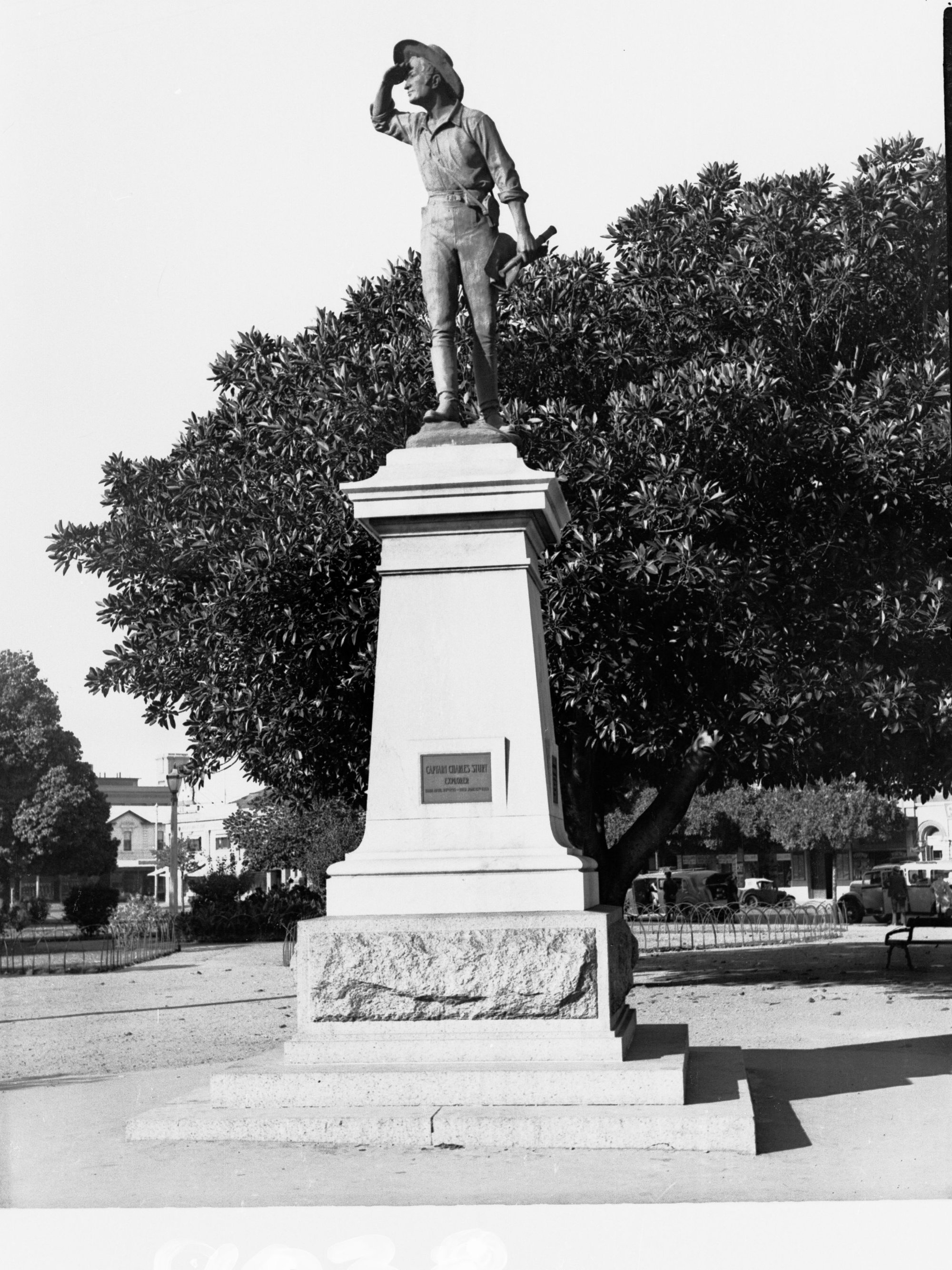 Captain Sturt Statue