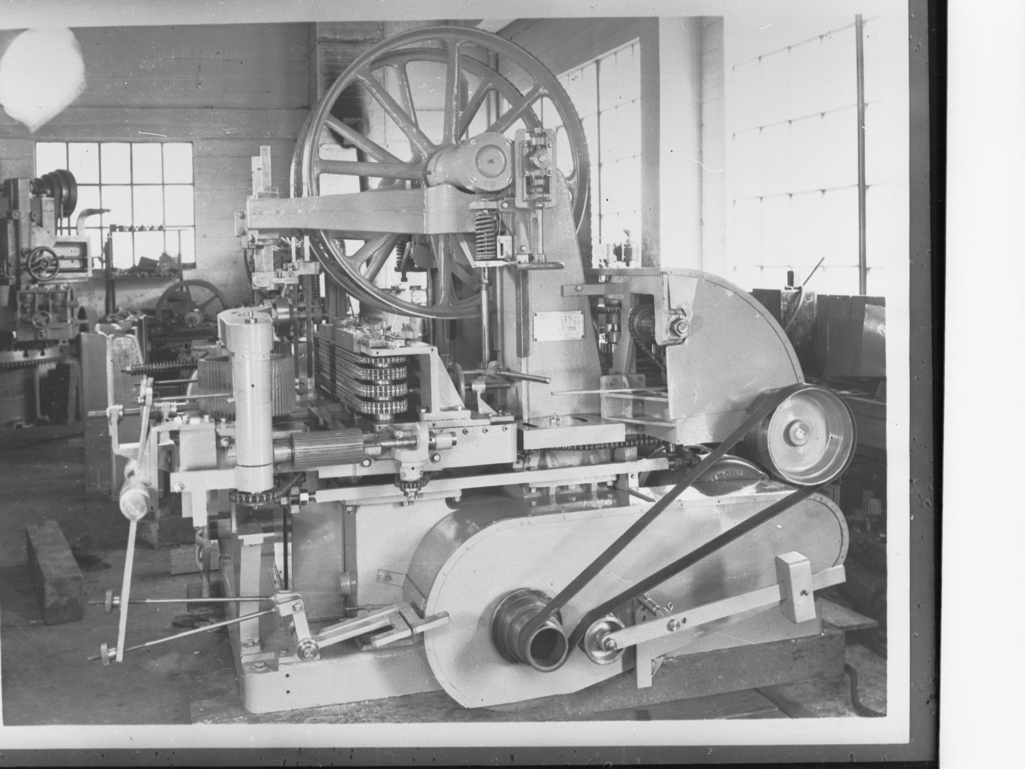 Woods and Forests twin band re-saw