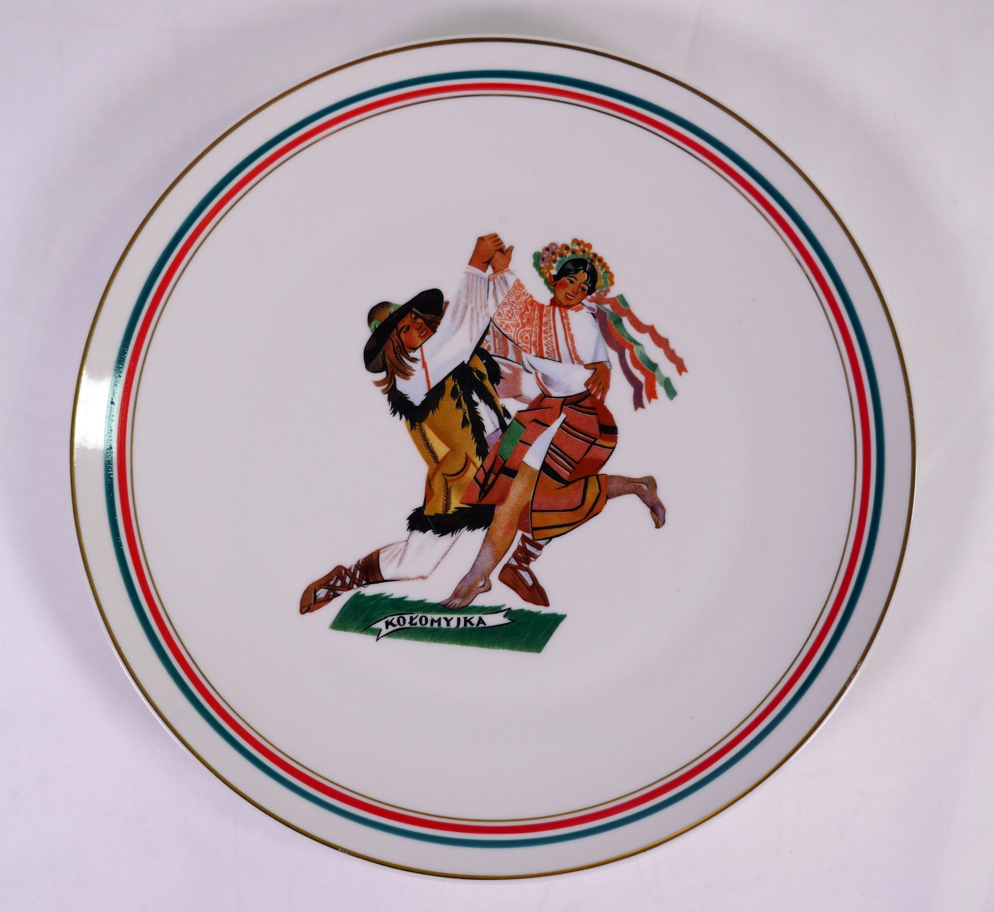 Ornamental plates