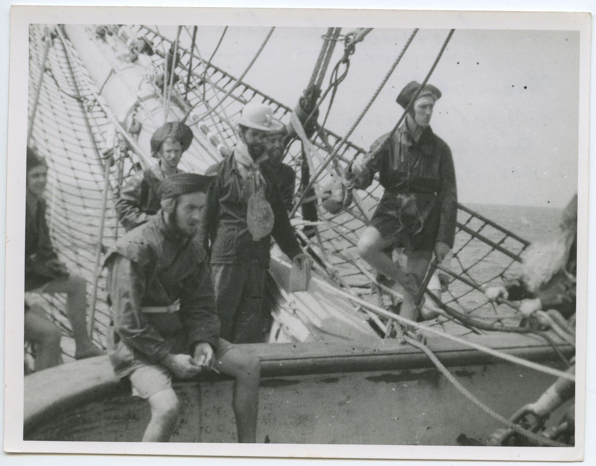 Passat crew, crossing the line