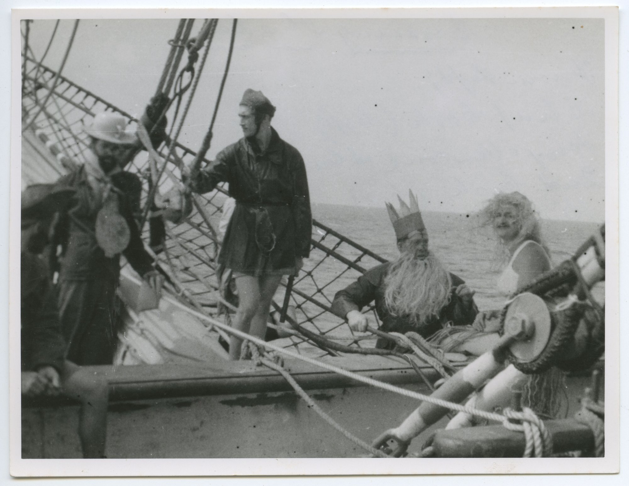 Passat crew, crossing the line