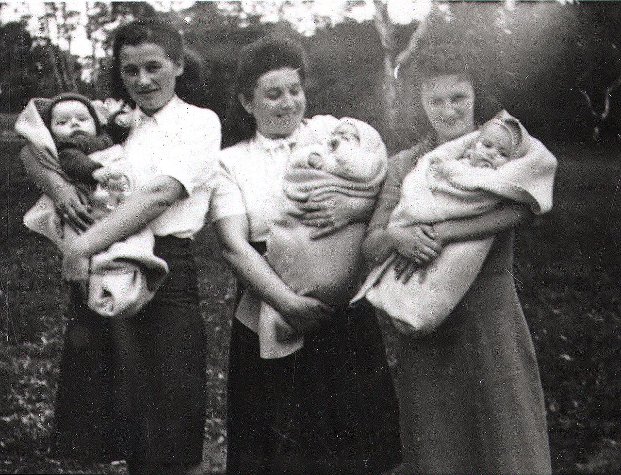 Mothers and Babies at Woodside