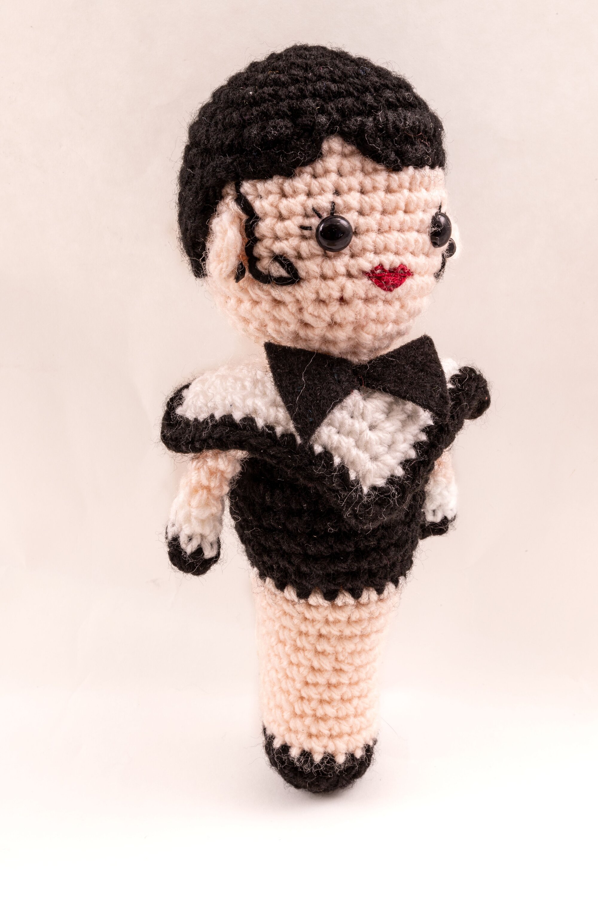 CROCHET DOLL Courtney Act