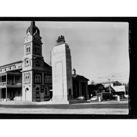 Glenelg Town Hall and Pioneer Monument