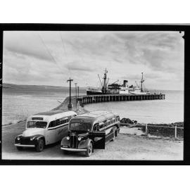 Tourist Buses in Port Lincoln