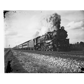 The Melbourne Express from Adelaide to Melbourne