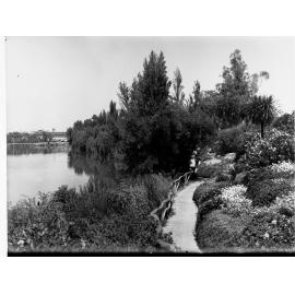 Creswell Gardens