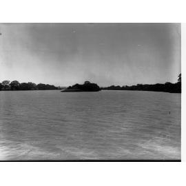 River Murray Showing Long Island
