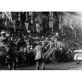 Crowds of people in King William Street, Adelaide for the visit of the Prince of Wales