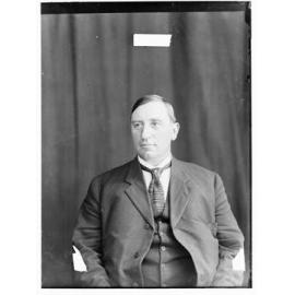 Portrait of unknown gentleman