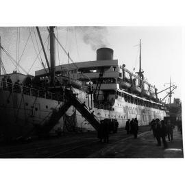Steam Ship at Outer Harbour
