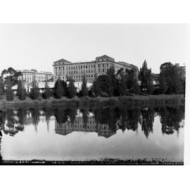 Adelaide Railway Station from Torrens Weir