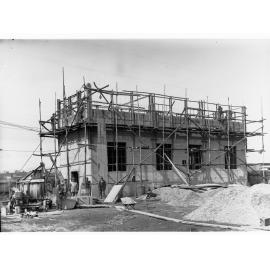 Construction of a building at Islington
