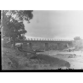 Bridge at Rosedale - Council of Barossa (Four spans each 40ft)