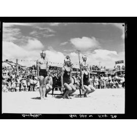 Brighton -demonstration by lifesavers