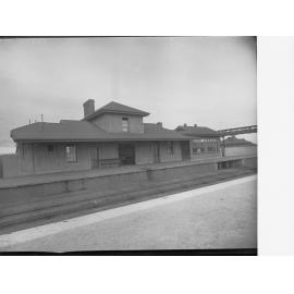 Dry Creek Railway Station