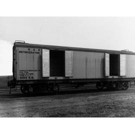 Refrigerator Car Mile End