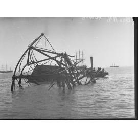 Wonga Shoal wreck