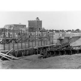 Glenelg Sewers - Men Working